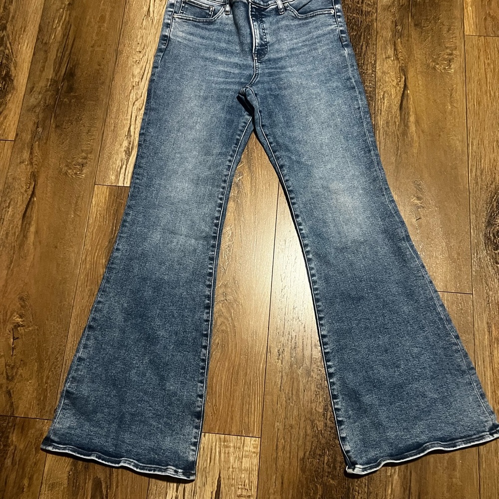 Women's Blue Flared Jeans - Classic Mid Rise Hyper Stretch Flare
